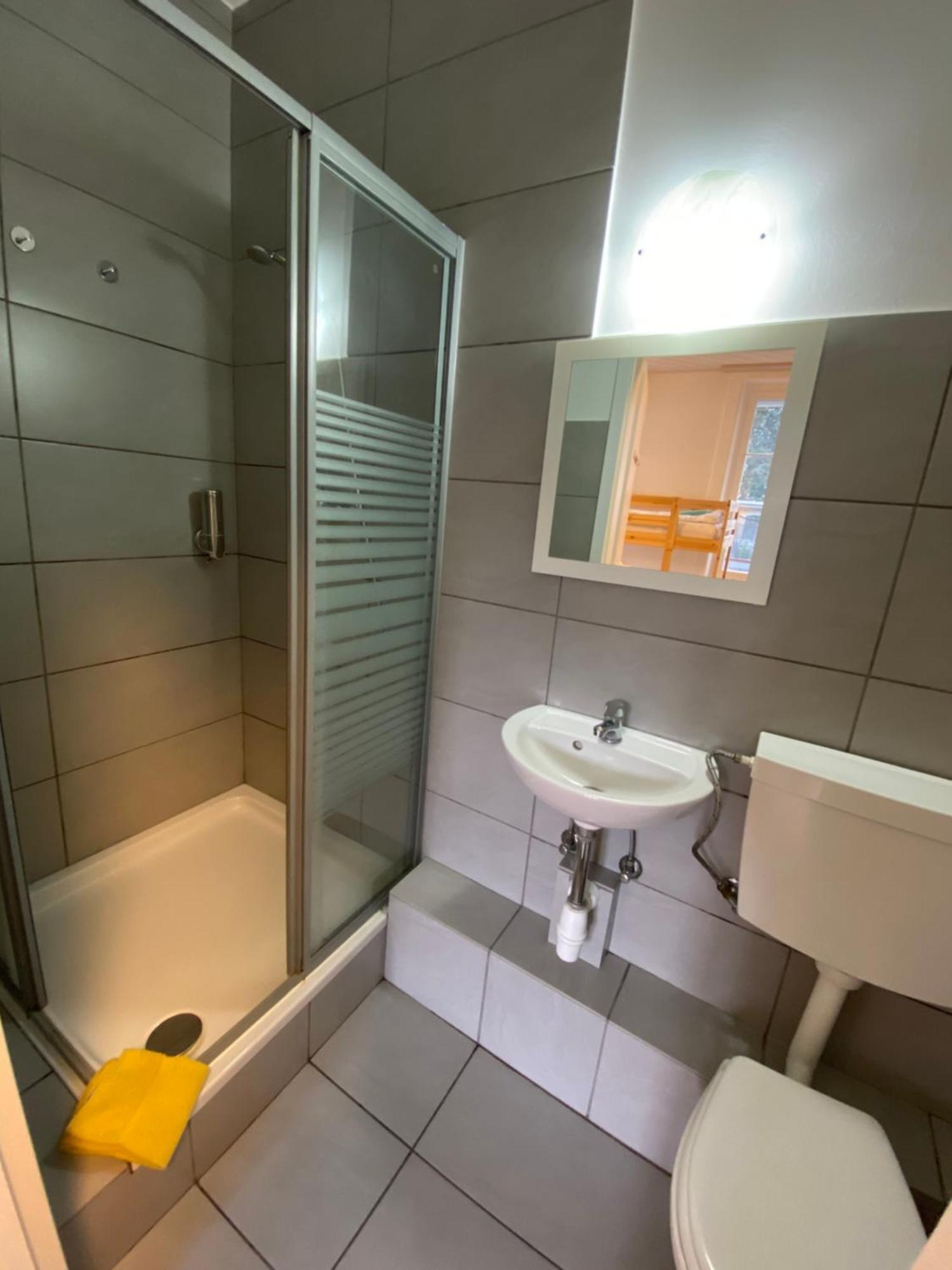Interlaken Marco Hostel מראה חיצוני תמונה