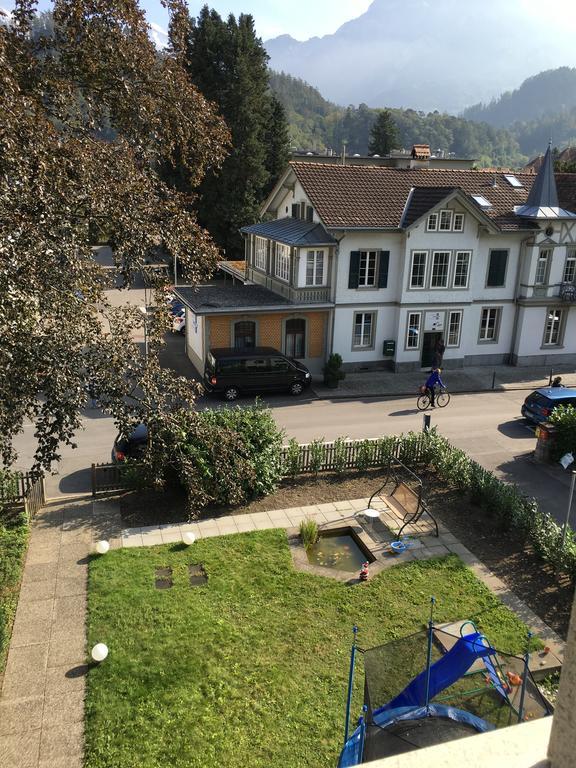 Interlaken Marco Hostel מראה חיצוני תמונה
