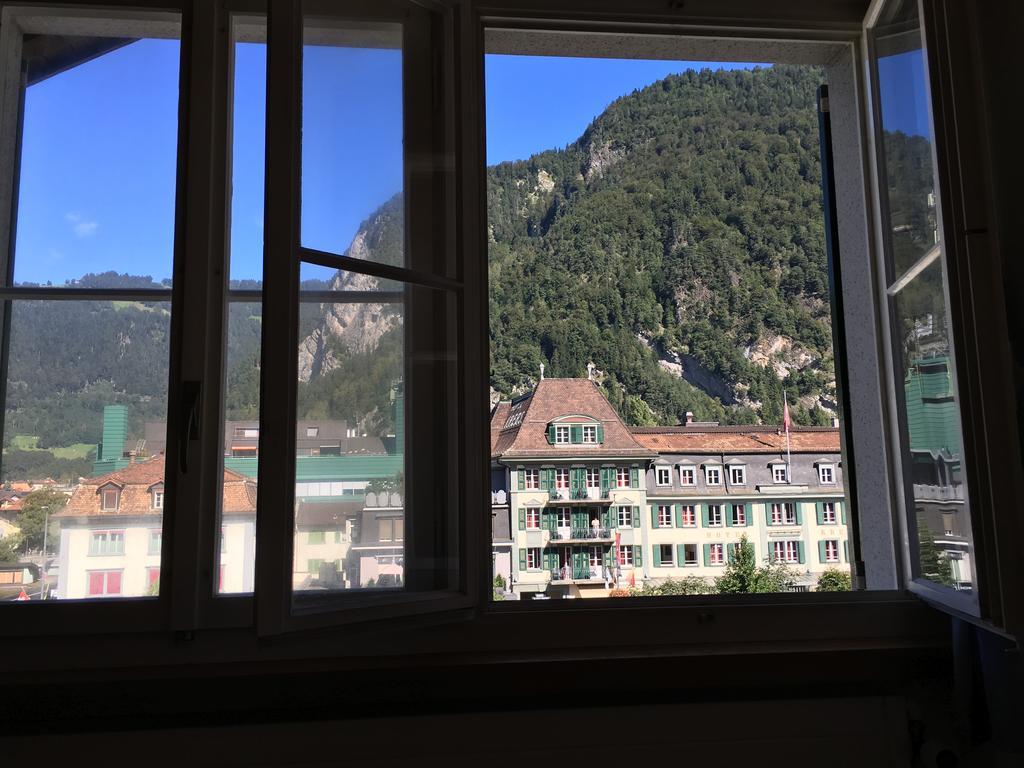 Interlaken Marco Hostel מראה חיצוני תמונה
