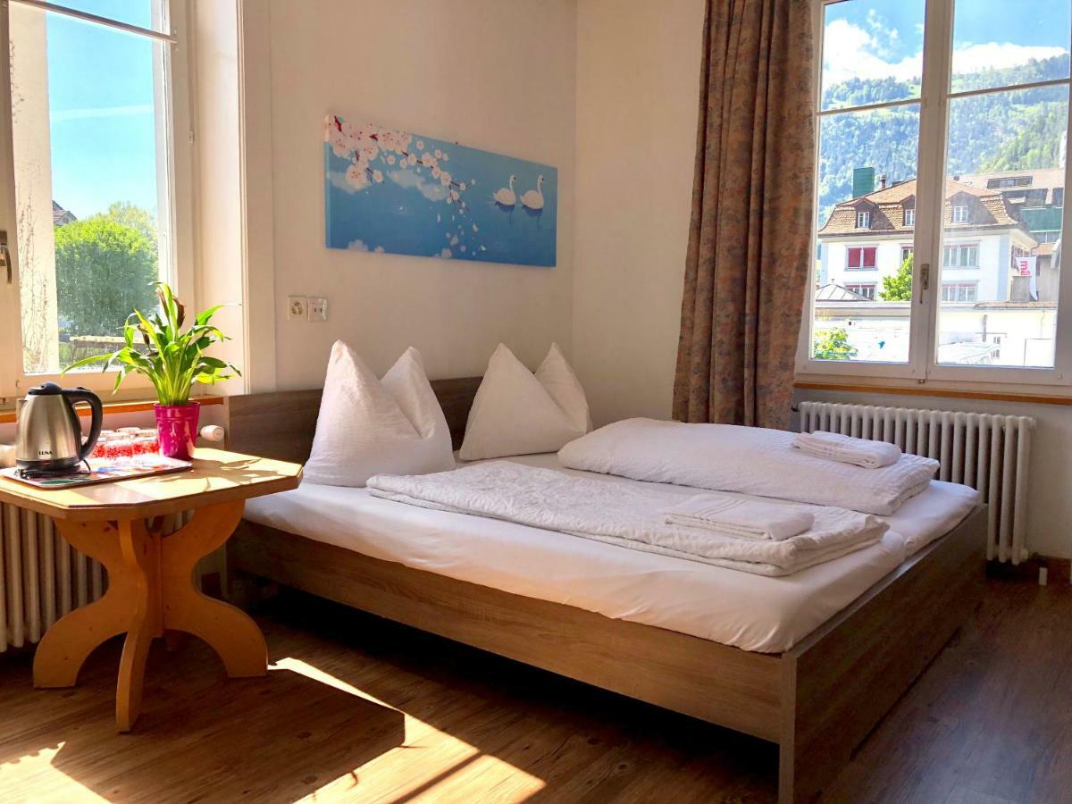 Interlaken Marco Hostel מראה חיצוני תמונה